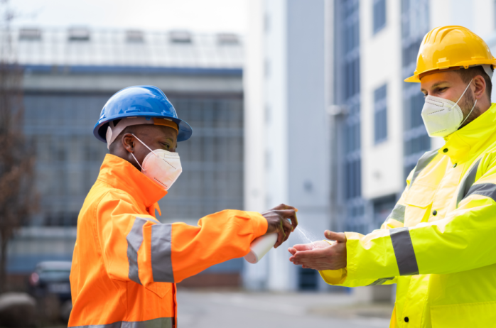 Cassazione: danno morale al lavoratore che presta l'attività  in un ambiente insalubre 